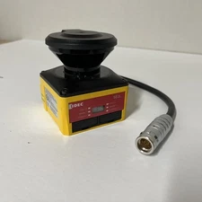 IDEC Safety Laser Sensor SE2L-H05LPC / SE2LH05LPC (Used In Excellent Condition)