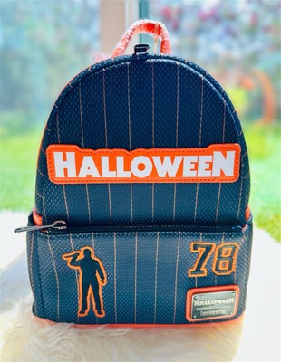 ?LE 1000? Loungefly Halloween Team Michael Myers Jersey  display picture 3