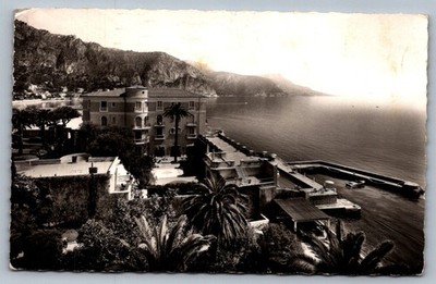 1960s La Reserve Hotel Coastal View Beaulieu-sur-Mer France Postcard