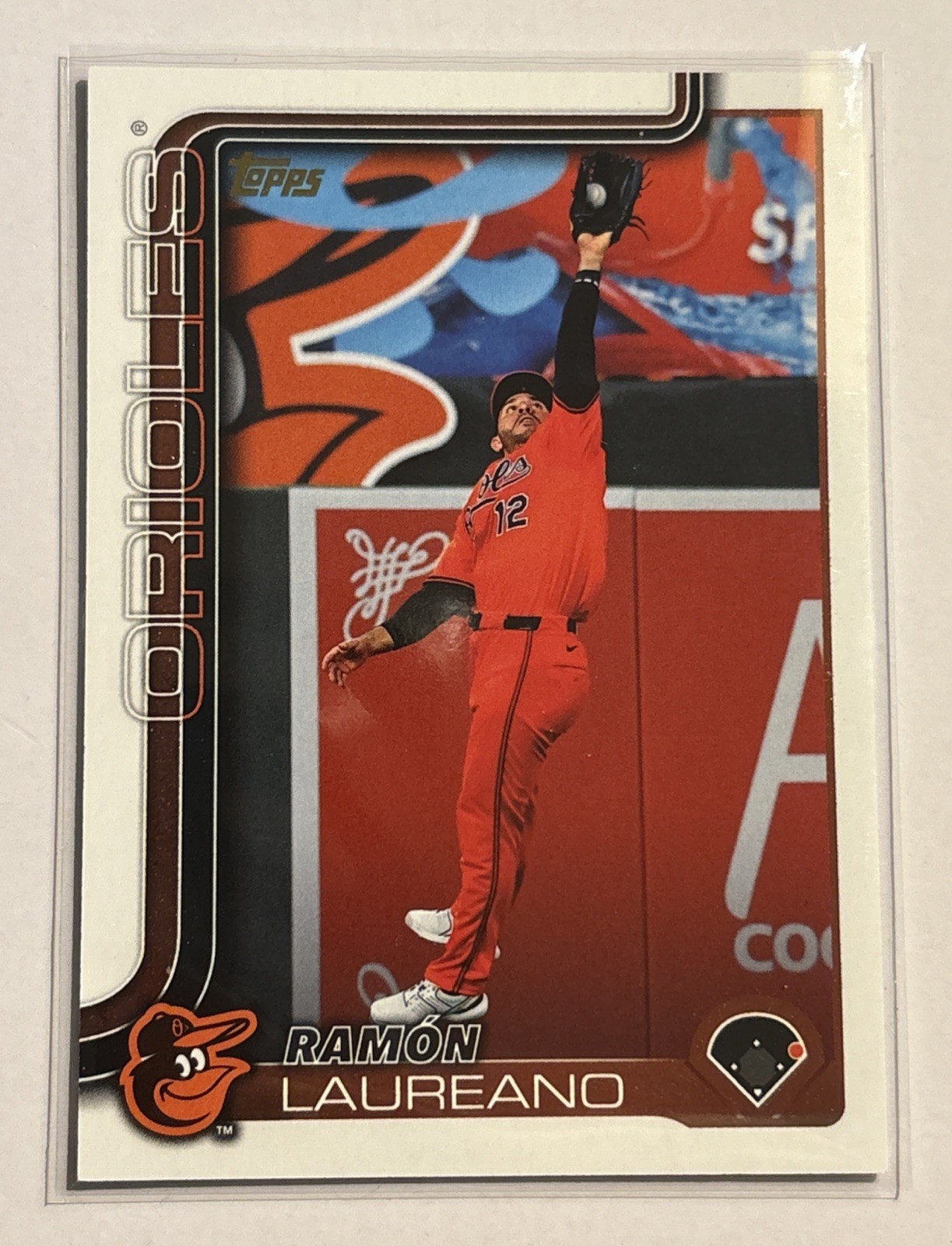 Ramon Laureano 2025 Topps Update Series GOLDEN MIRROR VARIATION #US171 SP