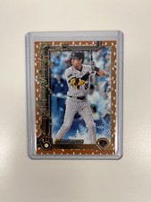 2025 Topps Holiday - Christian Yelich #H25 Gold Holiday Lights