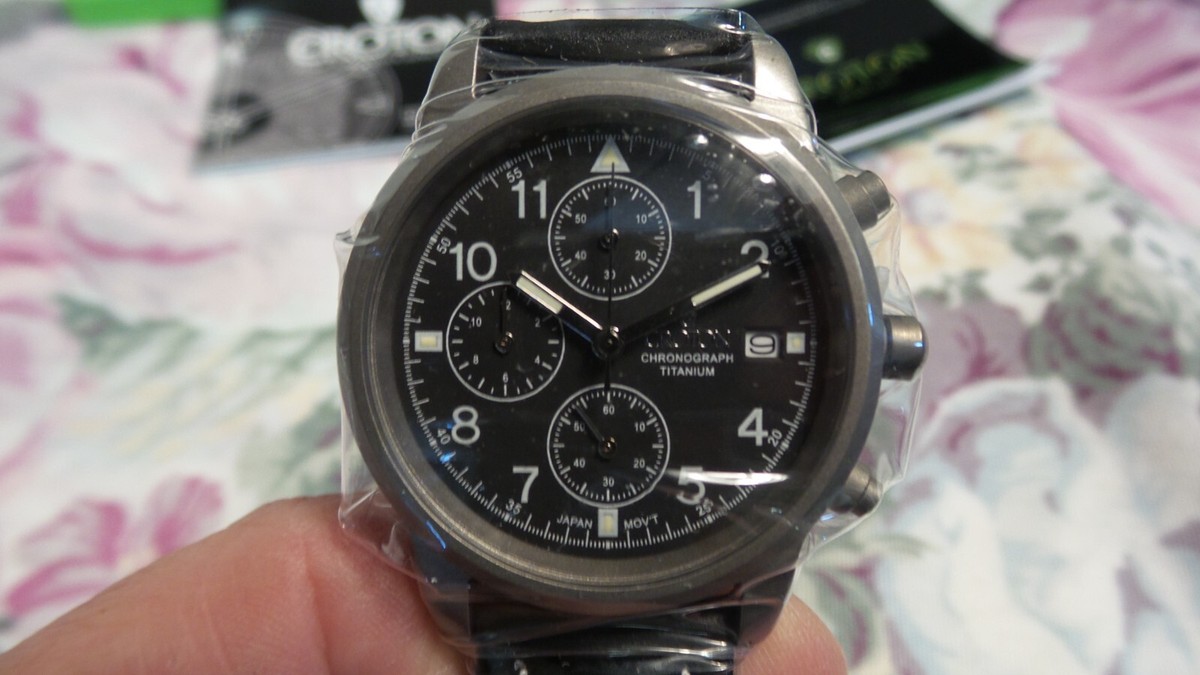 NIB Croton Titanium Chronography MEN display picture 1