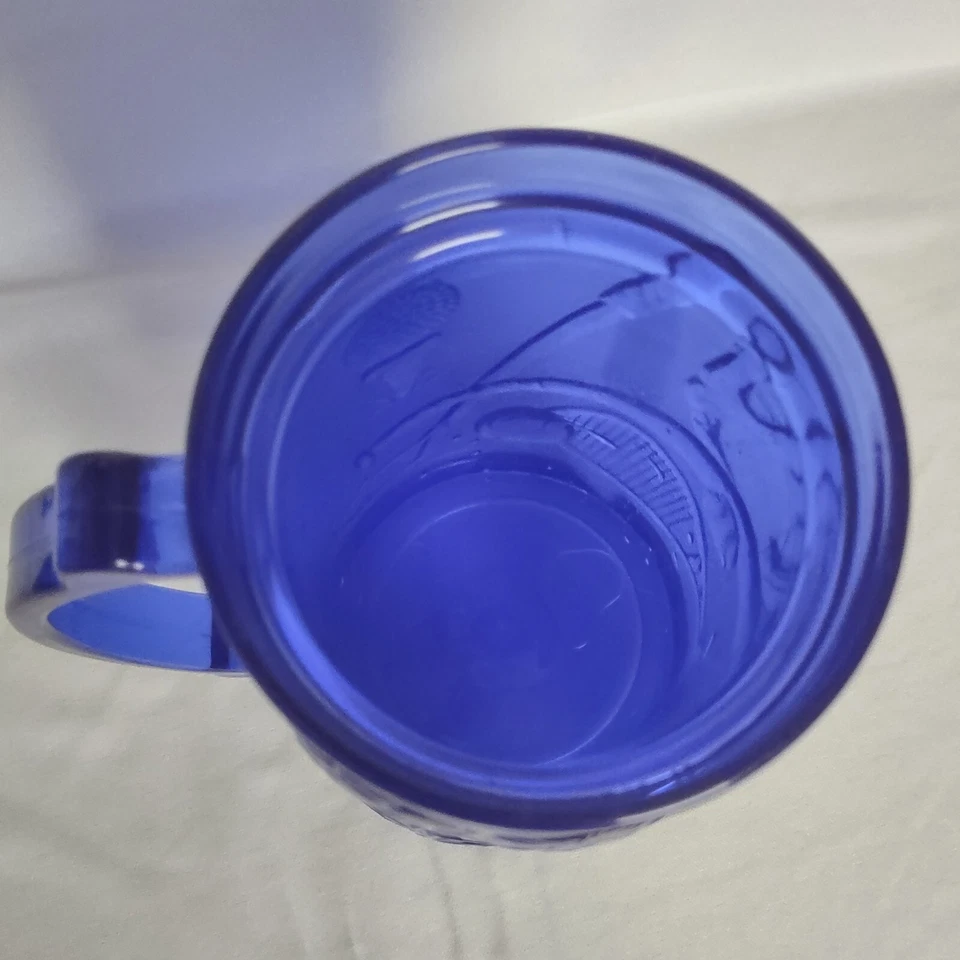 Taza congeladora escarchada de doble pared temática deportiva azul 3,75" X 6" Foto 4 de 4