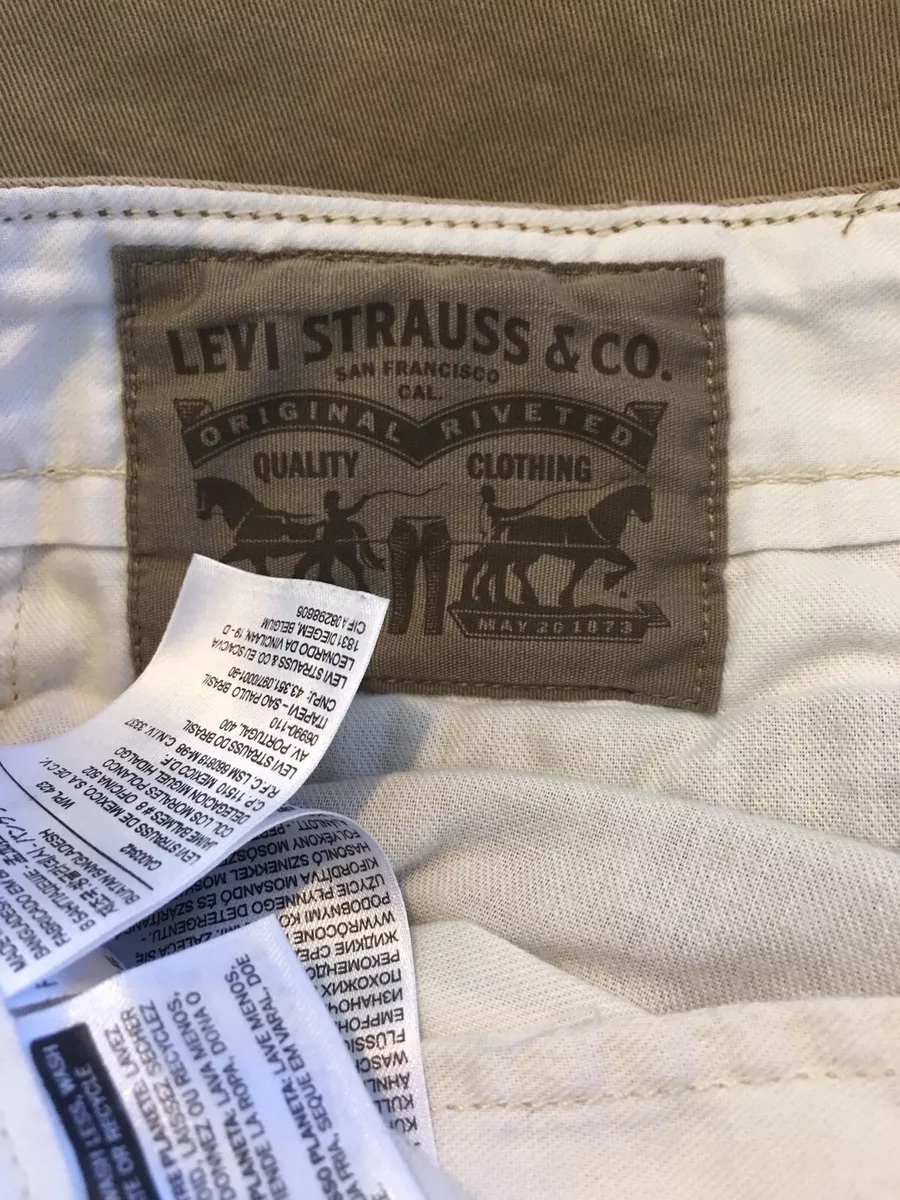 Levis Casual Career Khaki Dress Pants Mens Sz 32x32 Tan Beige Levi Strauss