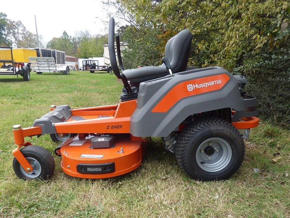 Husqvarna 42 zero turn mower deals