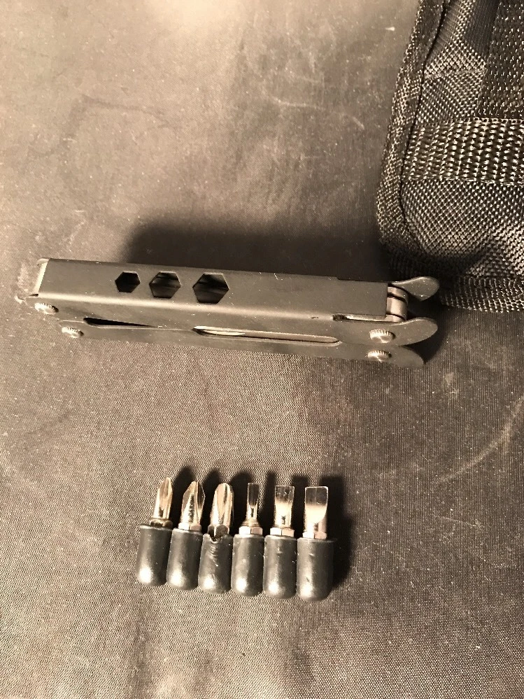 multi tool 14 functions,(hastings) logo,with belt pouch,yc-7