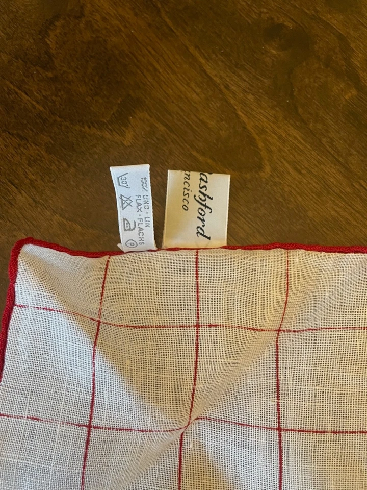 Cuadrado de bolsillo Ermenegildo Zegna para Wilkes Bashford 100 % lino hecho en Italia usado en excelente estado Foto 4 de 4