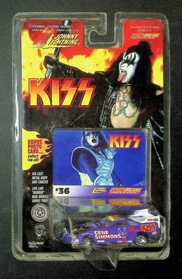 Gene Simmons KISS #36 PURPLE Johnny Lightning 1997 1:64 072325DMT3