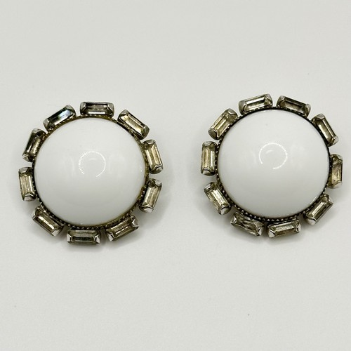 Vintage Milk Glass Cabochon Rhinestone Clip On Earrings Silver Tone 1”