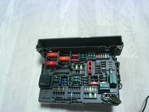 SICHERUNGSKASTEN BMW X1 (E84) SUV xDrive 18d 2.0 16V (N47-D20C)