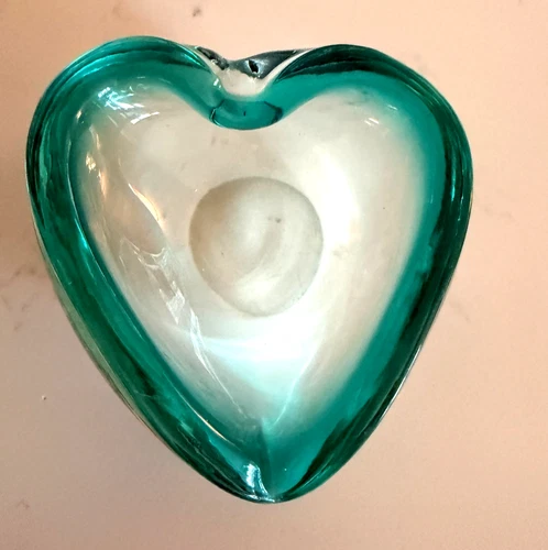 Vintage Murano Italy Art Glass Heart Shaped Trinket Bowl Ashtray Green