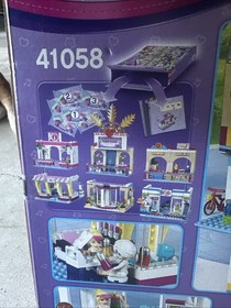 LEGO FRIENDS: Heartlake Shopping Mall (41058)