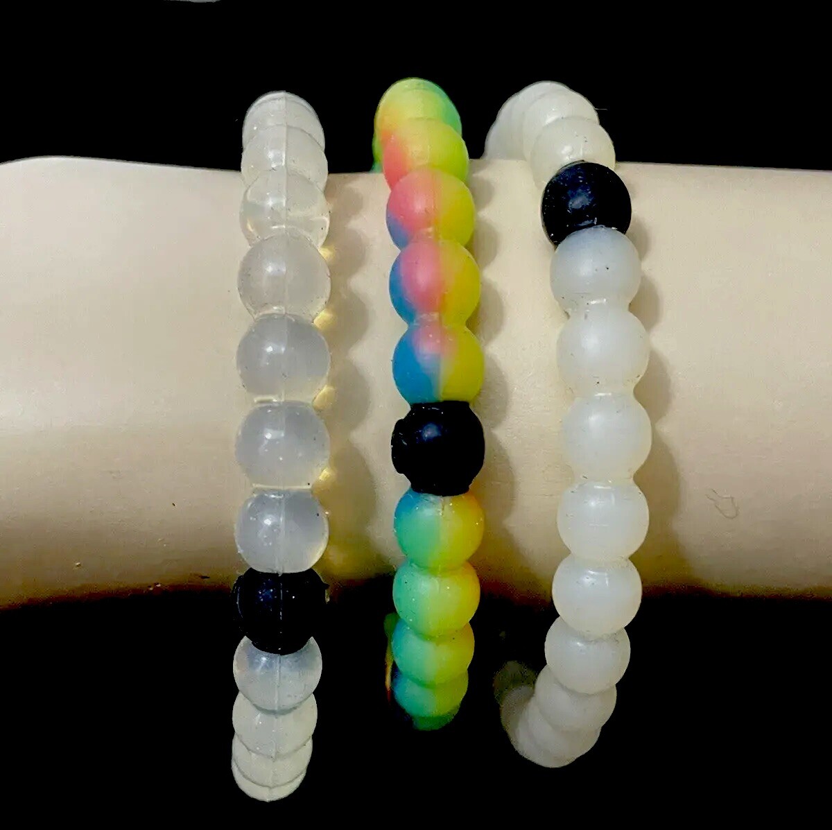 Lokai Mt Everest/DeadSea Mud Bangle Bracelet Multi Color Rubber