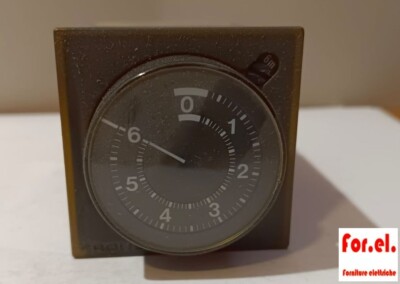 Crouzet 88226019 Timer 12m 48v 50Hz