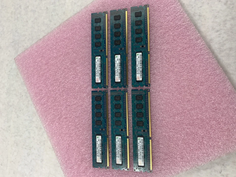 Lot( 6 ) 1GB Hynix HMT112U6BFR8C-G7 1Rx8 PC3-8500U DDR3 non-ECC Desktop RAM - Image 2 of 4