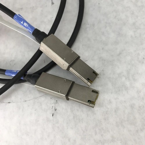 EMC Amphenol Mini-SAS SFF-8088 to SFF-8088 Molex 2 Meter Cable 038-003-787RevA12 - Picture 6 of 8