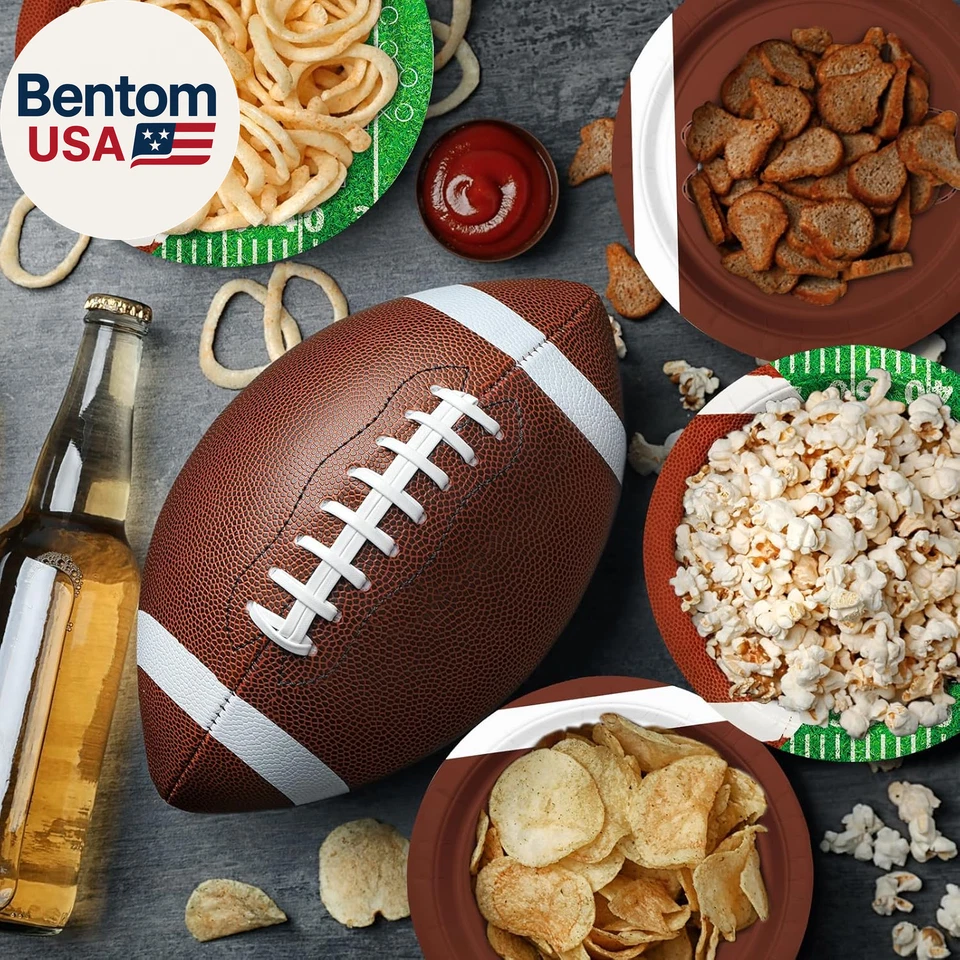 Kit de suministros para fiestas de fútbol - Sirve a 48 invitados con platos de papel de 9 pulgadas para pie de página Foto 3 de 4