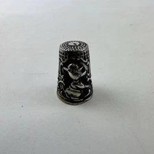 Vintage Solid Silver Pig Thimble Stamped ‘925’ And ‘MAD’  2.5cm x 1.7cm 9.05g
