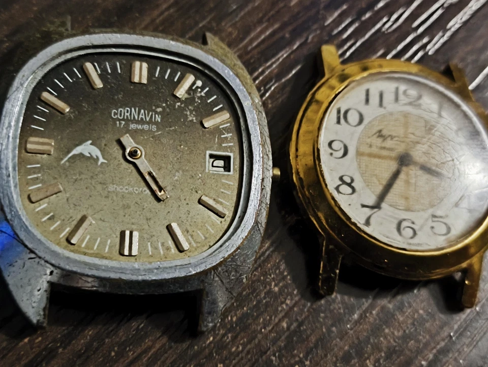 Relógios mecanismos VINTAGE da União Soviética Luch/Cornavin URSS não funcionam - Imagem 4 de 4