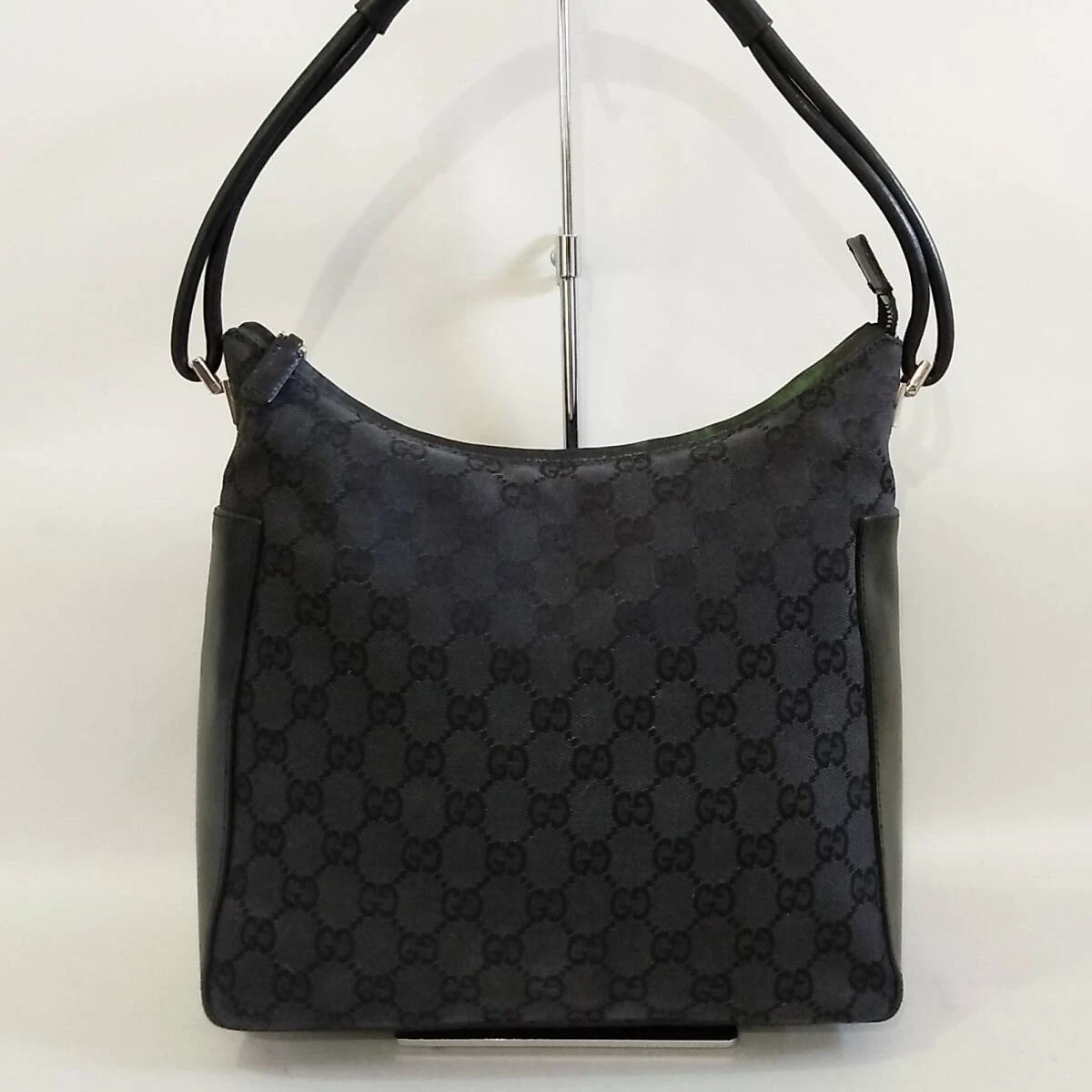 611B274 Gucci GG sac à bandoulière en toile noir