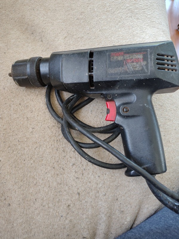 Vintage Sears CRAFTSMAN  3/8” Drill Reversible Variable Speed Corded Electric