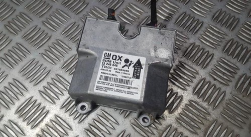 13246046 Steuergerät ECU Modul  steuergerät 327963935 Opel Zafi DE484275-76