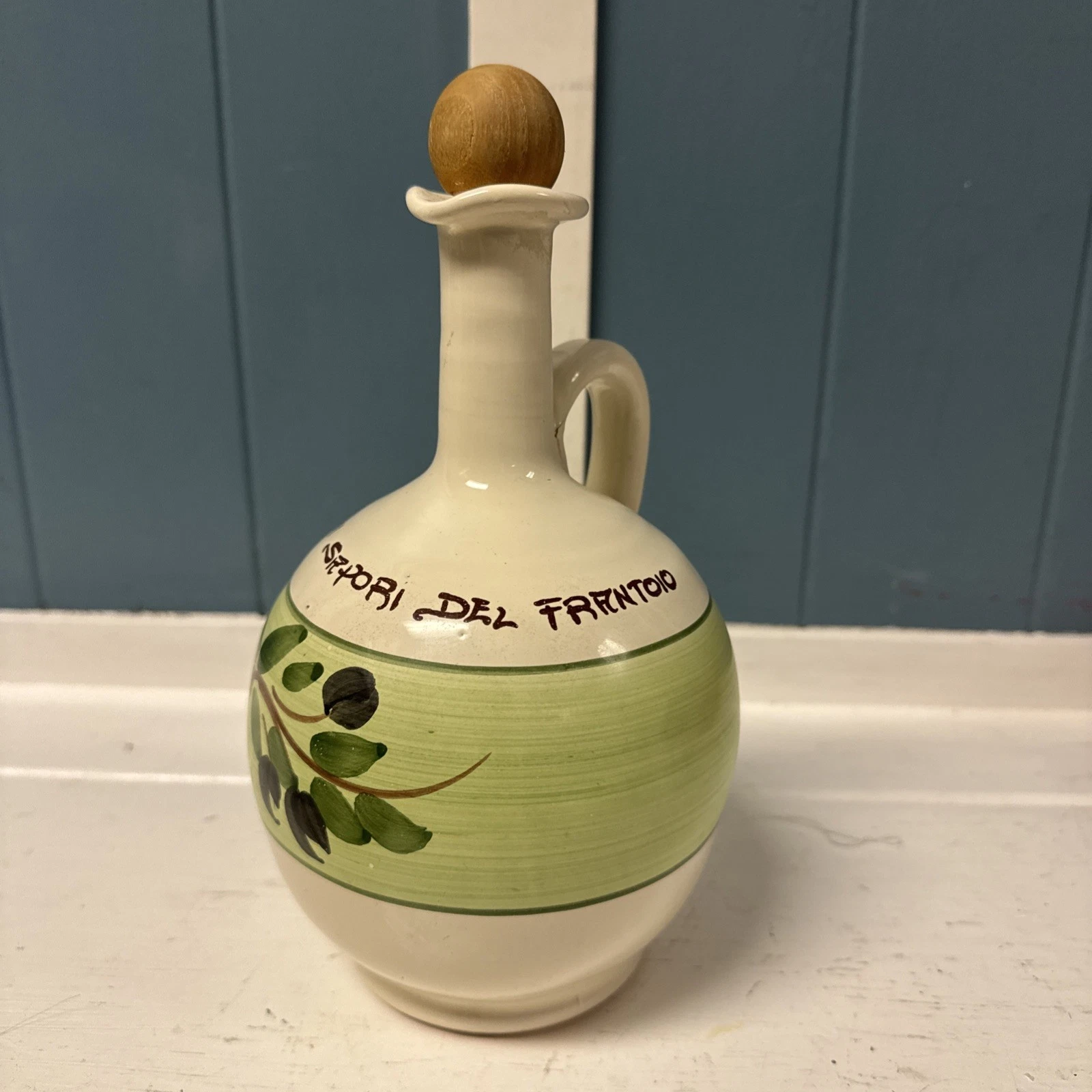 Porcelain Ceramic Olive Oil Decanter With Cork Top Grape Pattern Benegiamo 7"