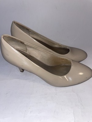 LifeStride Soft System Women s Pumps US 8M Nude Beige Patent Low Heel Work Shoes