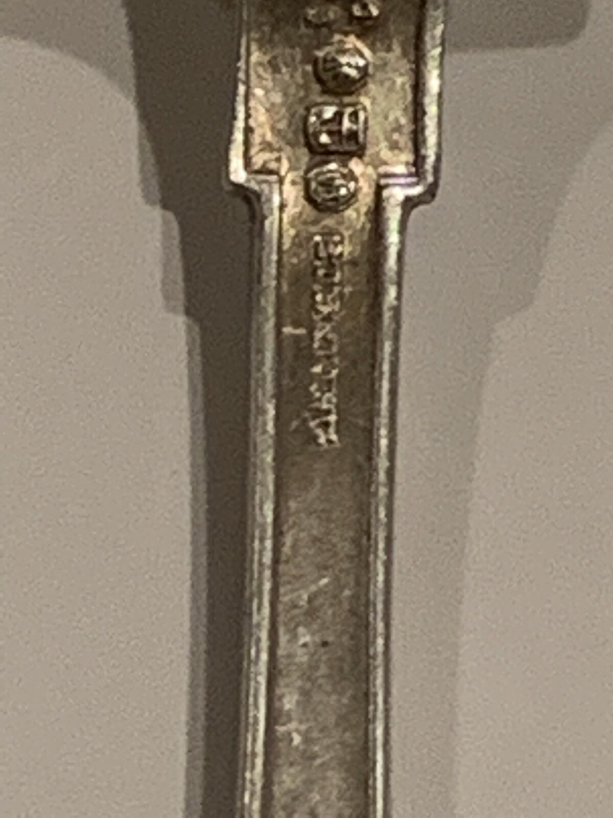 Picture 4 of 9