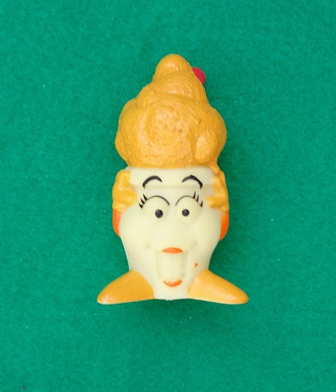 Vintage 1997 Sonic Butterscotch ice cream Float toy