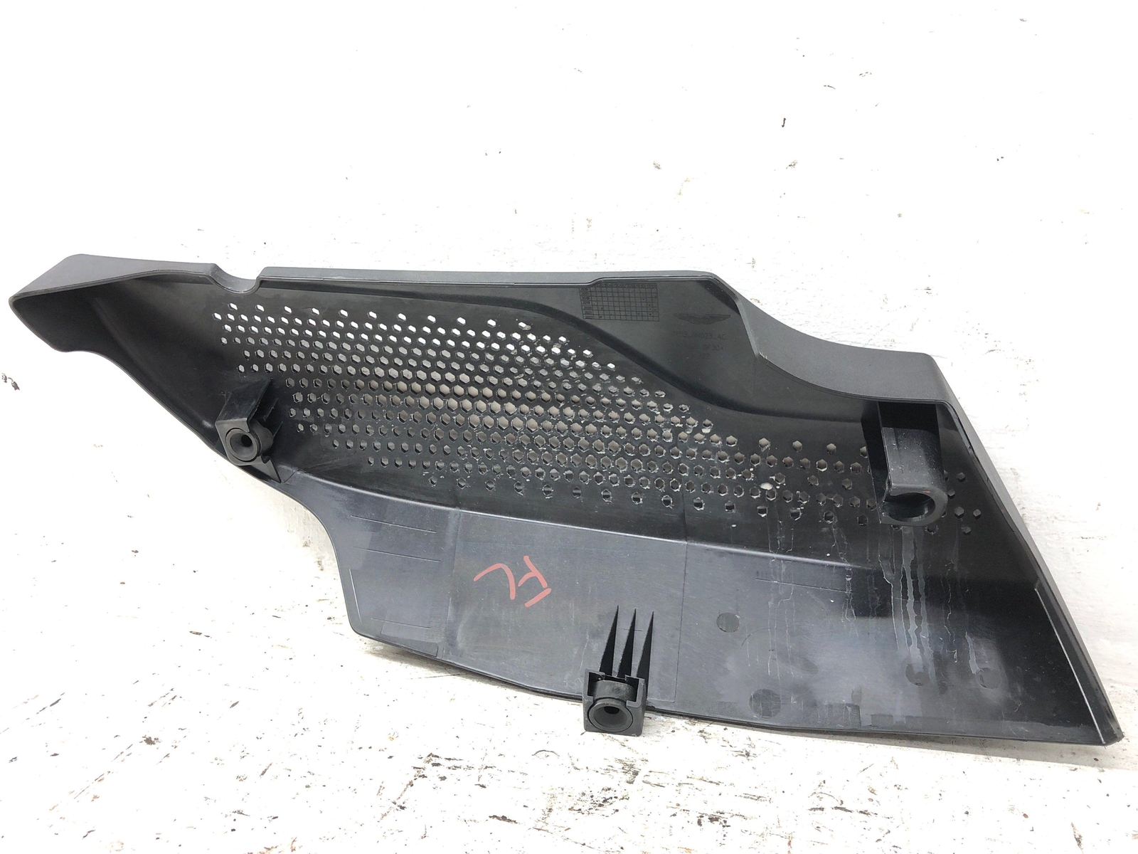 2019-2023 ASTON MARTIN VANTAGE 4.0L LEFT ENGINE SIDE COVER PANEL JY53-6N023-AC
