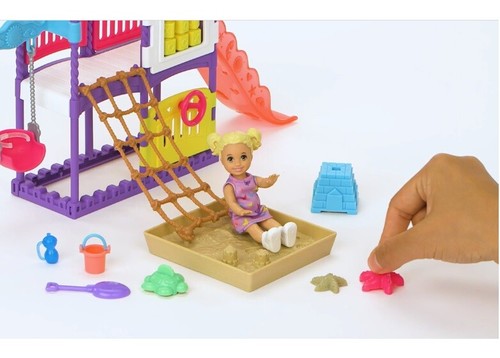 Barbie & Skipper Babysitters Inc Climb'N Explore Set da gioco parco giochi con play-do - Foto 10 di 12