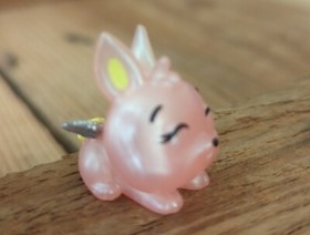 Hatchimals Pink Bunny Rabbit CollEGGtibles SPRING BASKET Mini Toy 80507UFT