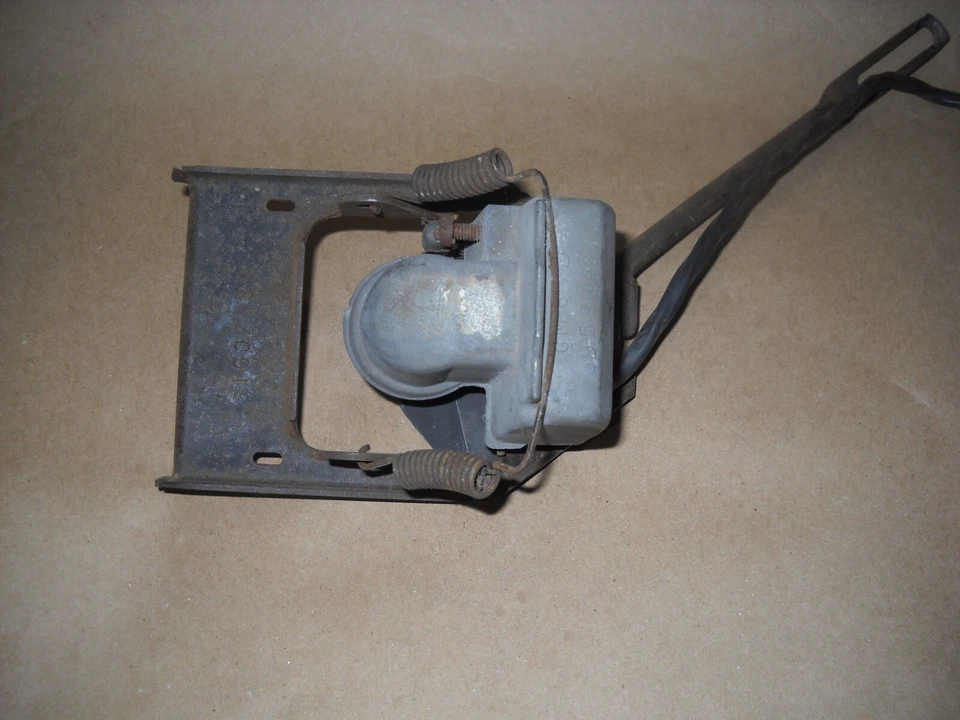 1972 Cadillac Deville farol automático dimmer sensor fotográfico guia fabricante de equipamento original - Imagem 4 de 4