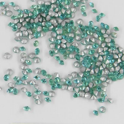 213 25 * 60 strass anciens (années 60) fond conique 2,5mm bleu-vert pâle(2 tons)