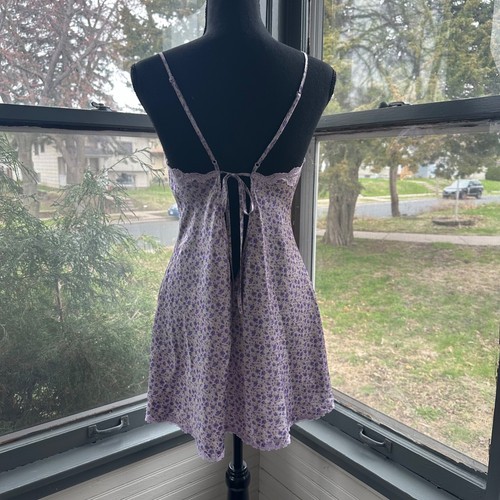 Y2K 00s Victoria's Secret satin purple lavender floral slip lace trim sz L women - Picture 6 of 12
