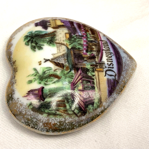 Vintage Disneyland Trinket Box Adventureland 3" Heart Porcelain Jewelry Box - Picture 9 of 12