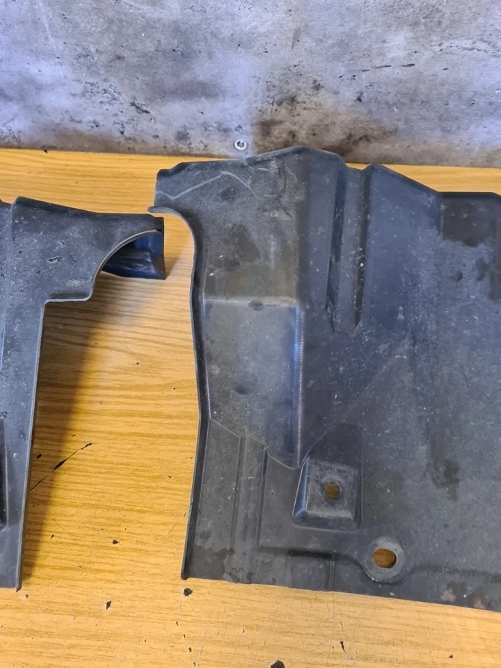 MITSUBISHI LANCER GS4 MK5 2009 soporte delantero izquierdo derecho par 5370A644 Foto 4 de 4