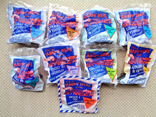 Hot Wheels Mini Streex Complete Set of 8 Plus Under 3 Toy