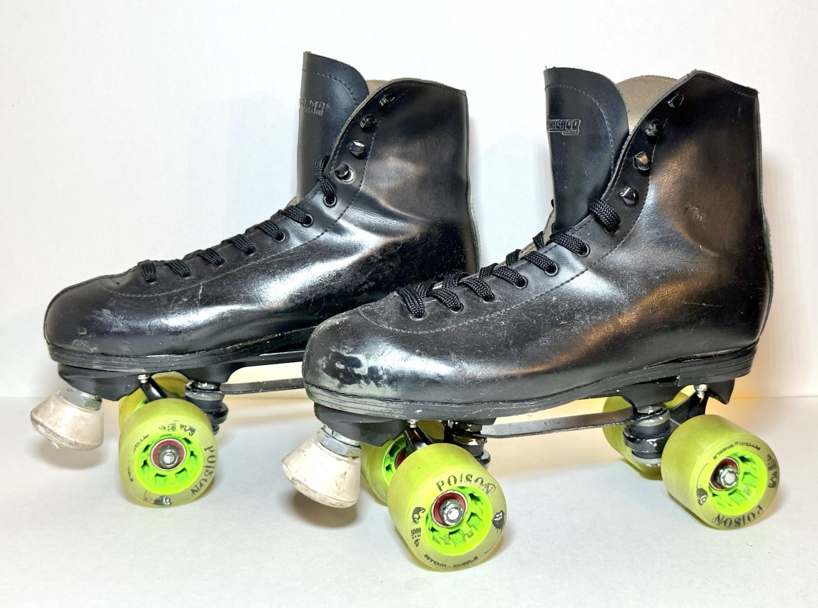 With Green Atom Poison Wheels Men&rsquo;s Size 9