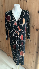 TOP: ✦ COMMA ✦ Gr. 42 / 44 ∞ Damen Kleid Etuikleid gefüttert ∞ V-Ausschnitt