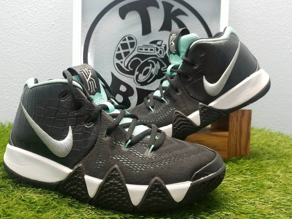 kyrie 4 size 5.5