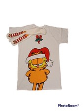 NWT Garfield Single Stitch Night Gown Pajama With Socks Graphic Christmas