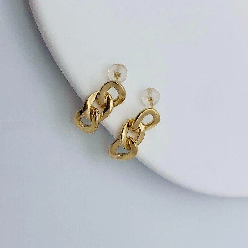Aretes de oro amarillo puro de 18 quilates con tres círculos cuadrados de la suerte para mujer Foto 4 de 4