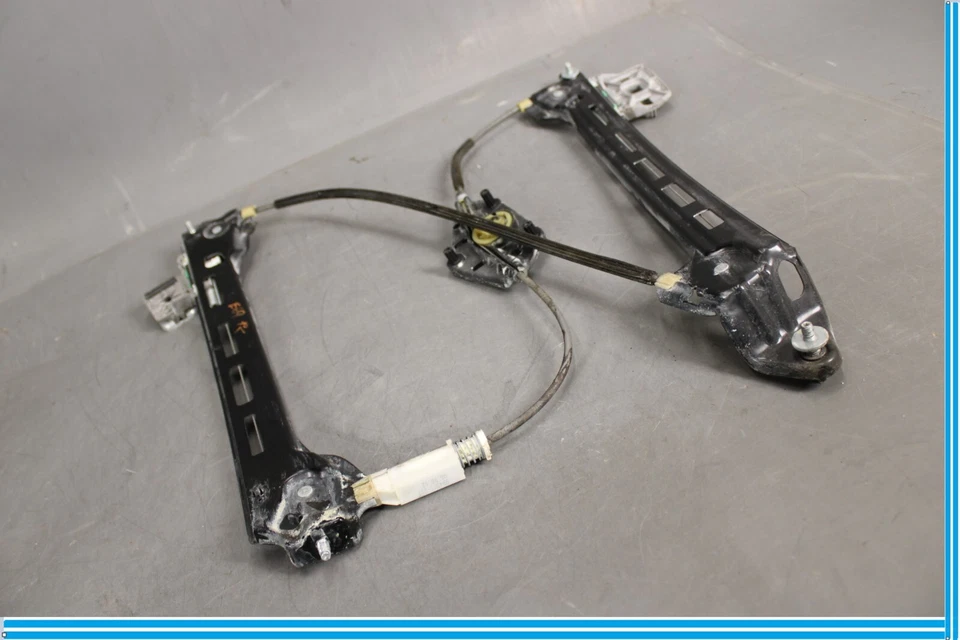 13-17 Volkswagen CC Rear Left Driver Side Door Window Regulator Oem - Image 2 of 4