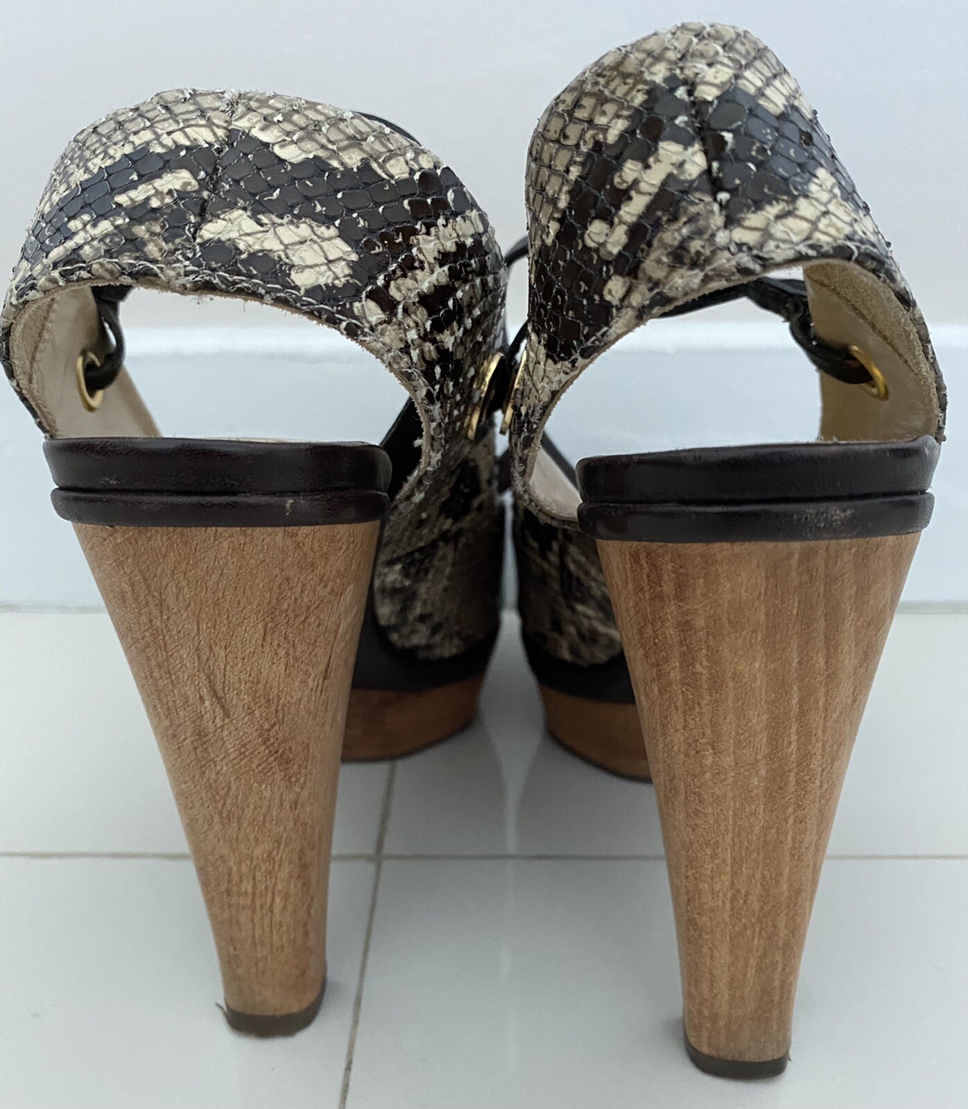 COACH PYTHON SNAKESKIN PEEP TOE PLATFORM HEELS SZ… - image 3