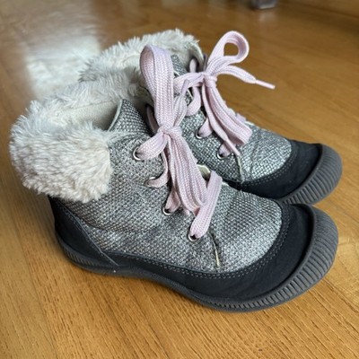Oshkosh B gosh winter boots Joyita2-G Grey Pink silver toddler girls size 12