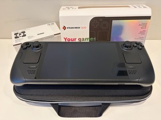 Valve Steam Deck OLED 512GB with Case & Charger