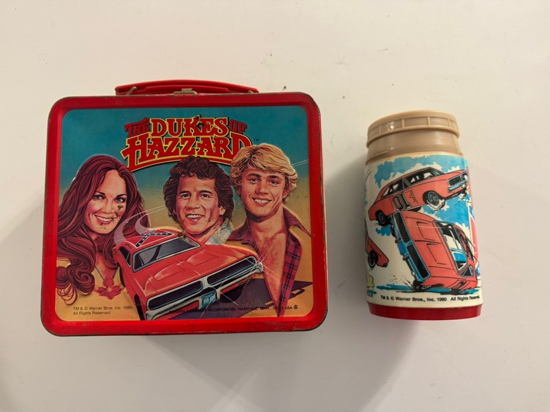 VINTAGE DUKES OF HAZZARD LUNCHBOX AND THERMOS