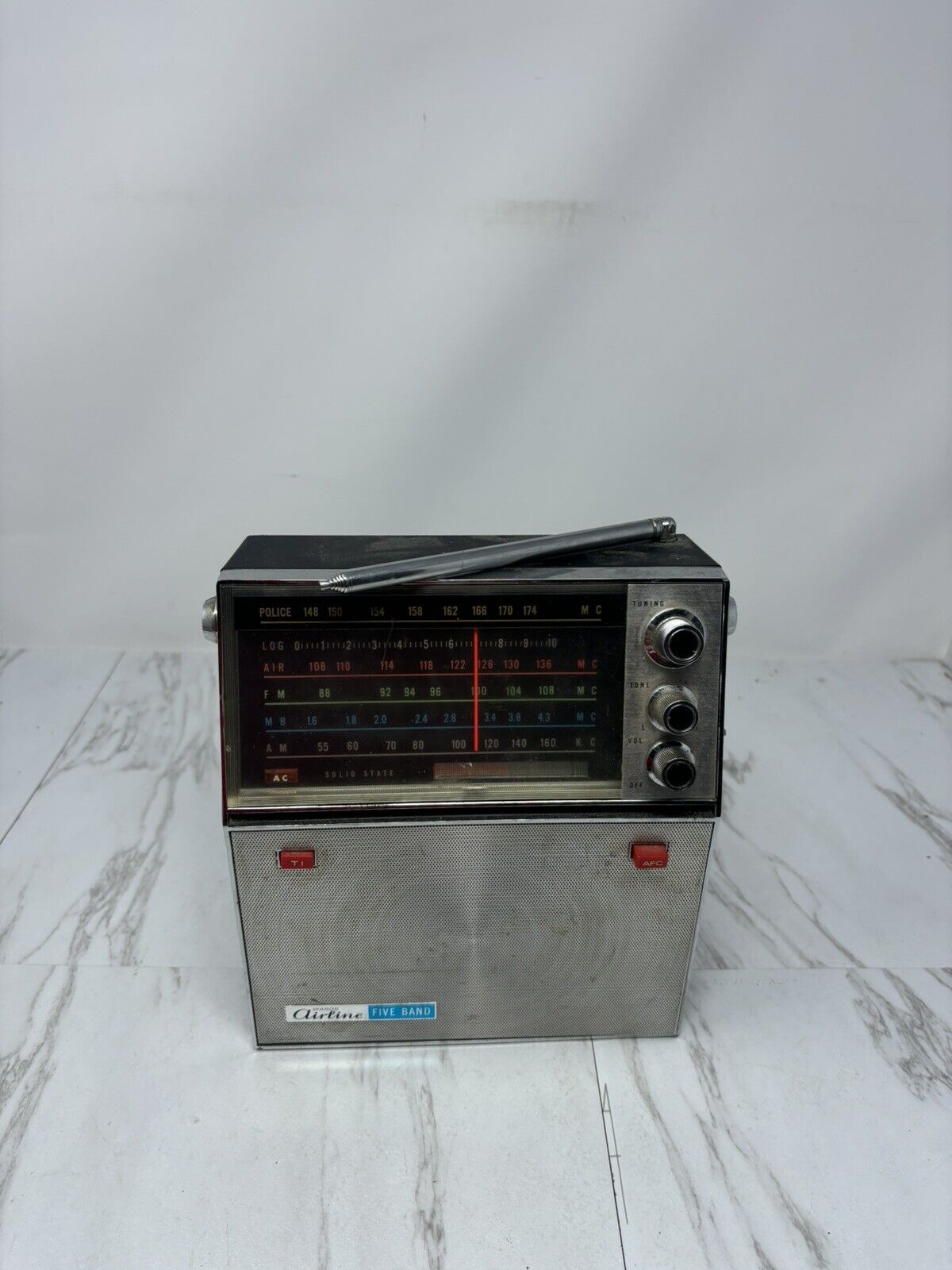 Foto 1 di 10